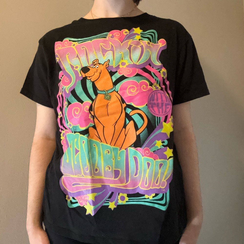 Rockin Scooby Doo tee